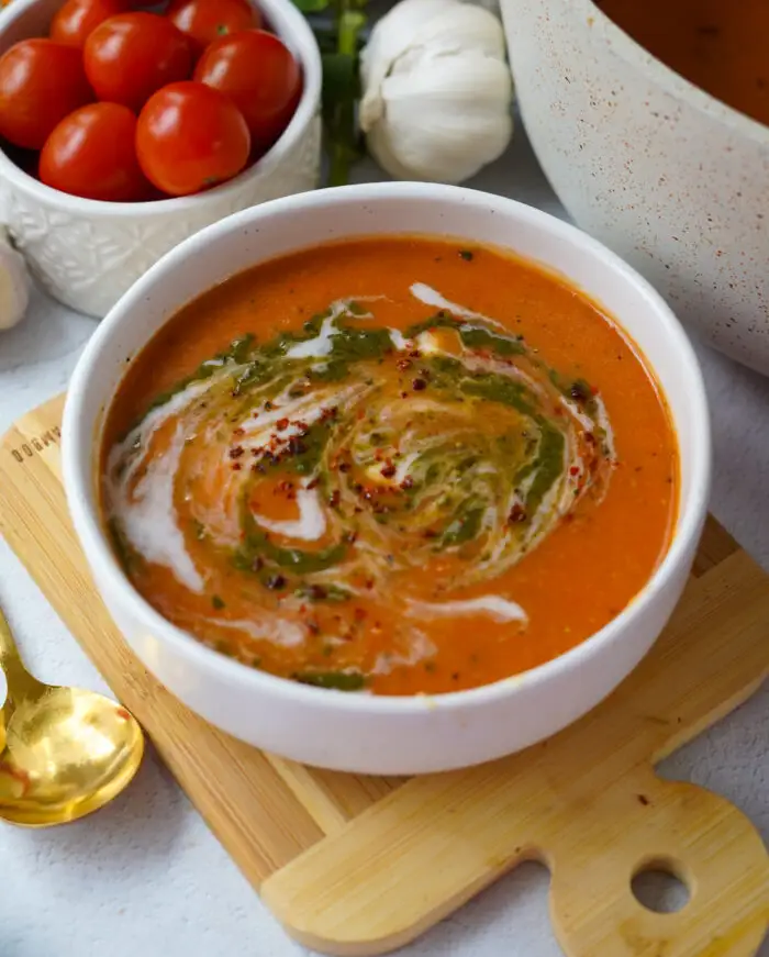 češnjeva paradižnikova juha