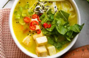 zelenjavna juha z rezanci