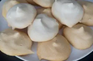 veganski meringue piškoti